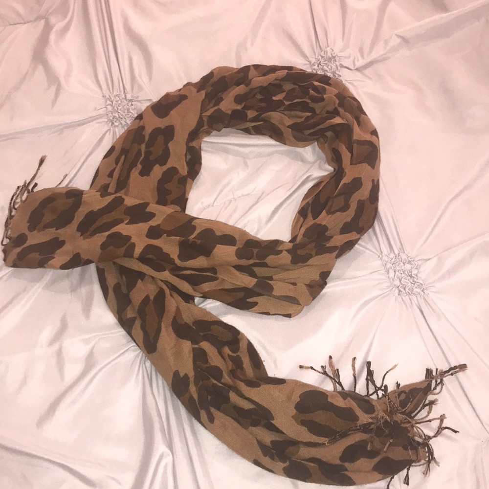 Cheetah Print Scarf